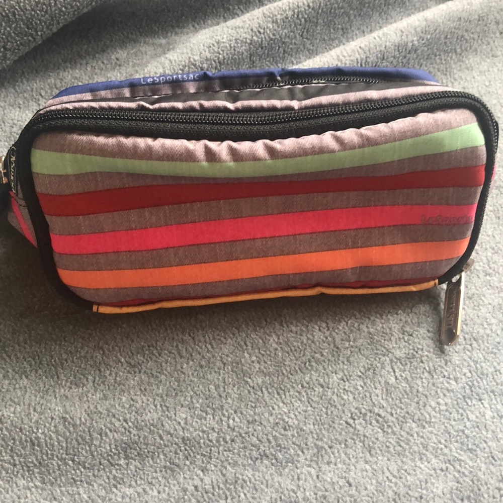 LeSportsac Kevyn Cross Country